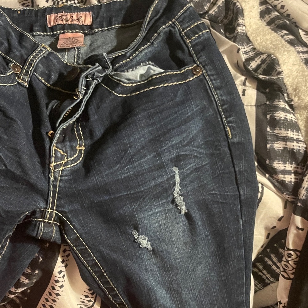 Stylish Navy Distressed Skinny Jeans